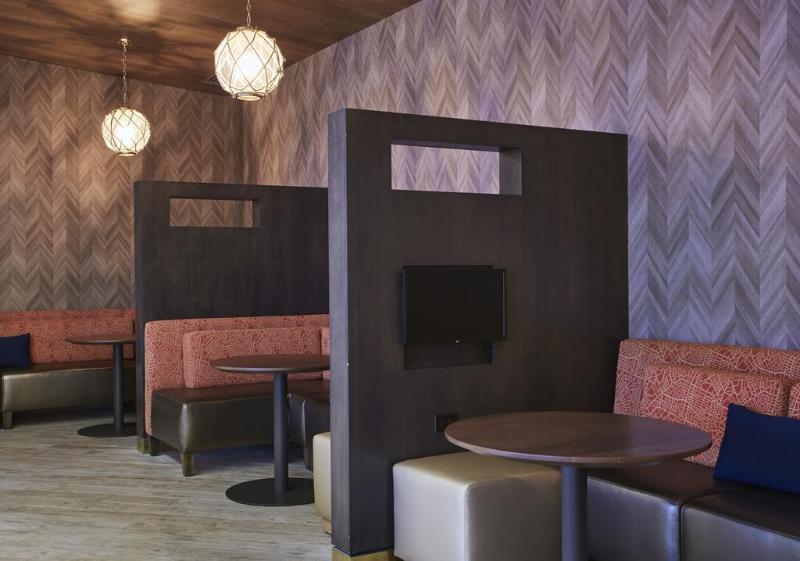 Courtyard By Marriott Erie Bayfront Ξενοδοχείο Εξωτερικό φωτογραφία