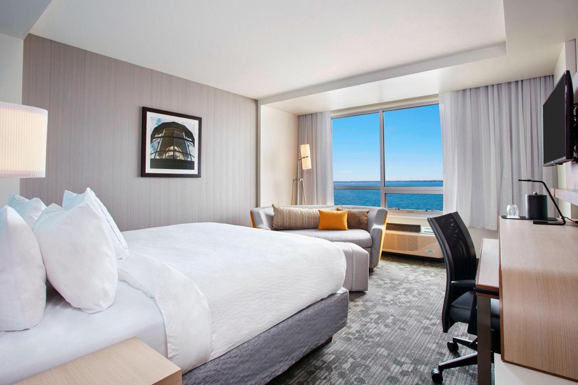 Courtyard By Marriott Erie Bayfront Ξενοδοχείο Εξωτερικό φωτογραφία